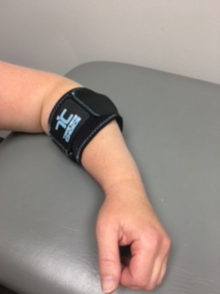 TENNIS/GOLFER'S ELBOW SUPPORT