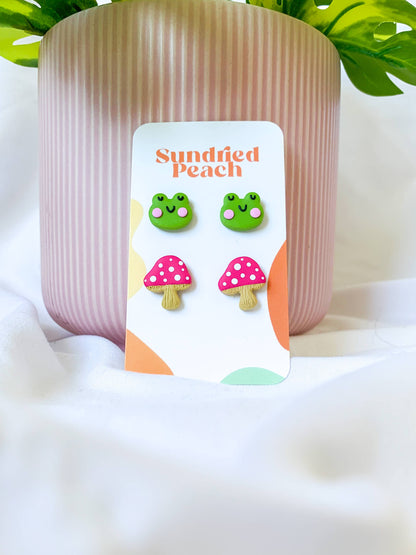 Frog & Mushroom Stud Pack
