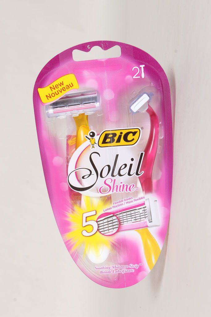 BIC SOLEIL DISPOSABLE SHAVER